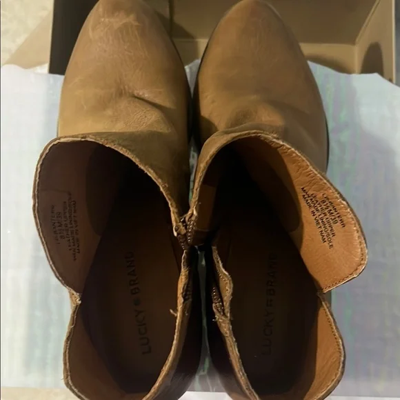 Lucky Brand Tan Chelsea Boots Timeless Design - Picture 7 of 12